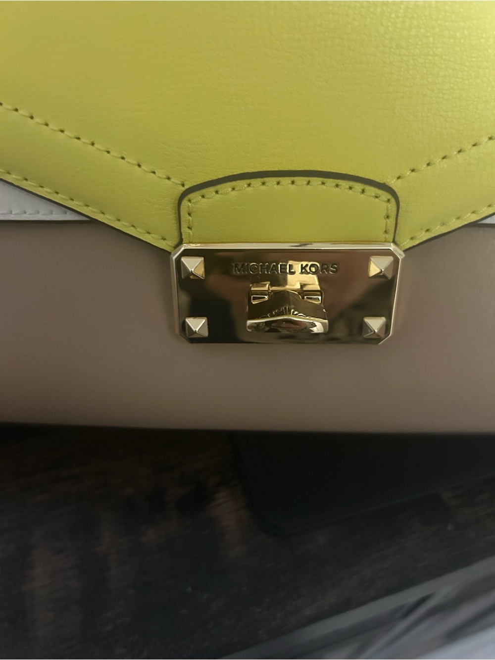Michael Kors Yellow & White Kinsey Medium Crossbody - Picture 7 of 13